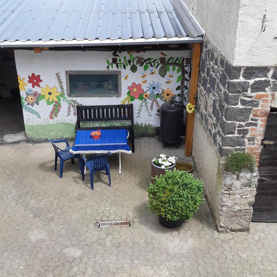 Haus Klara Apartamento Pillig Exterior foto